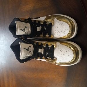 AIR JORDAN FOR KIDS